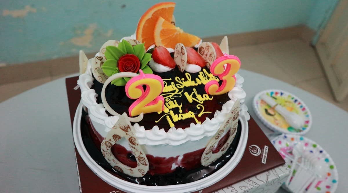 Sinh nhat T01-2021 – 01